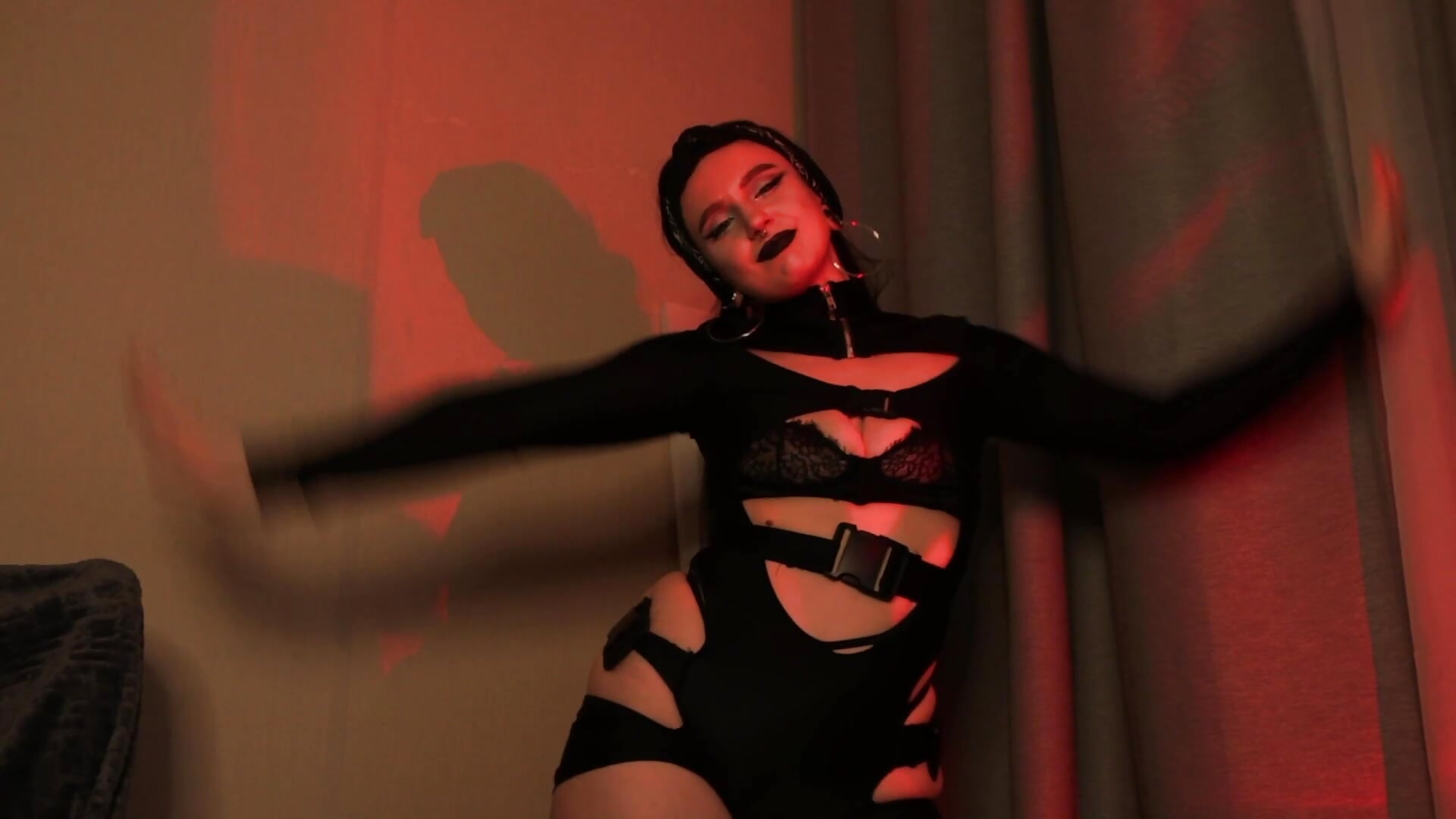 Bella is here! - bogemabella adlı kamera modelinin videosu