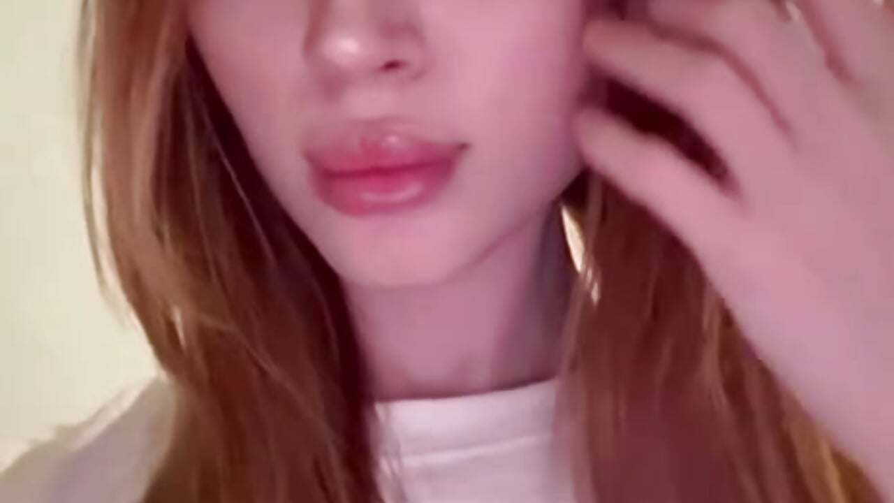 1 - video av willow_fox_ cam-modell