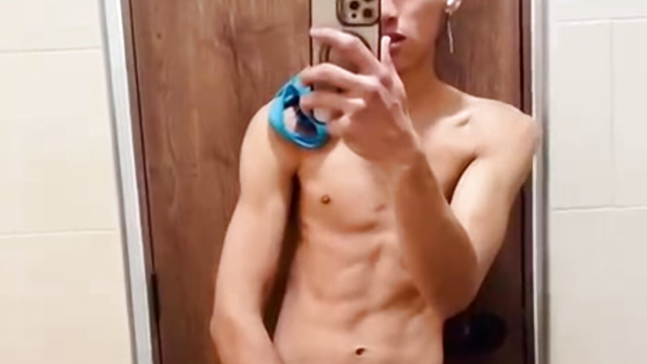 Трендове відео  2982 вебкаммоделі RyanBlazeRs