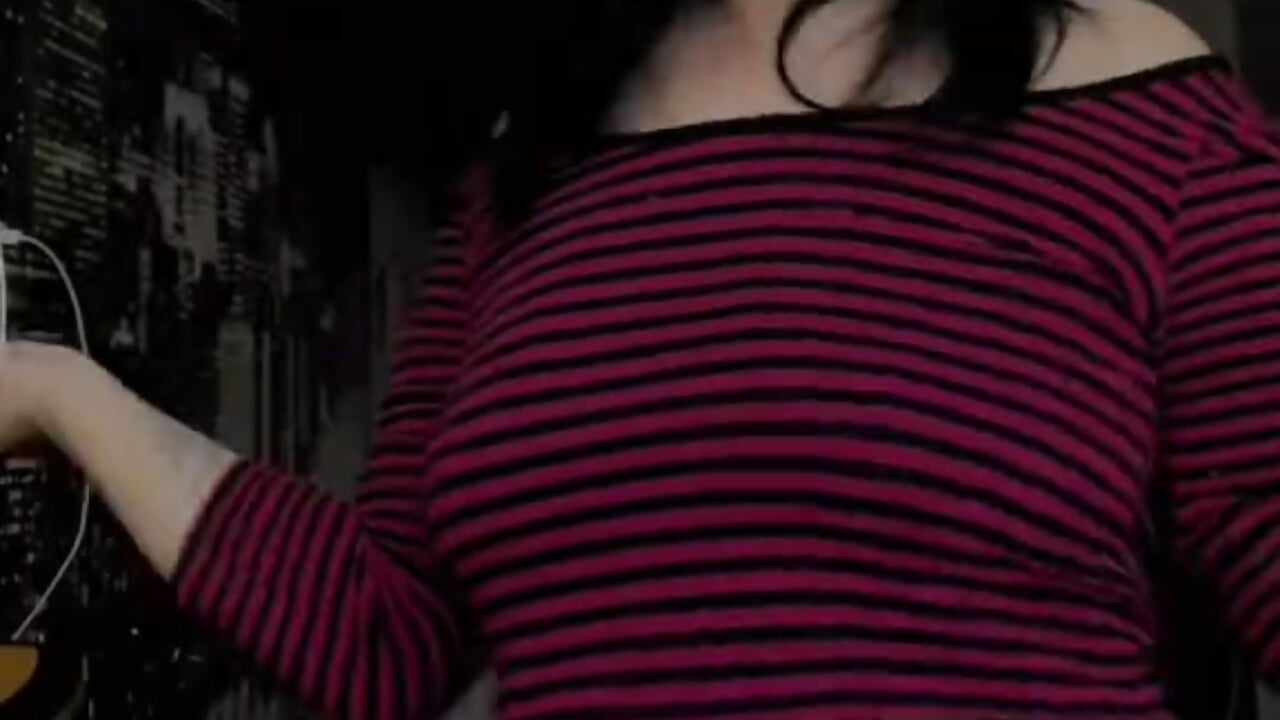 a little bit of me - video by NinaMenees cam model