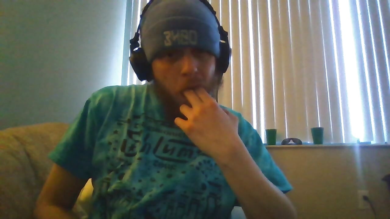 WIN_20260421_09_14_49_Pro – видео вебкам-модели alejandro69420