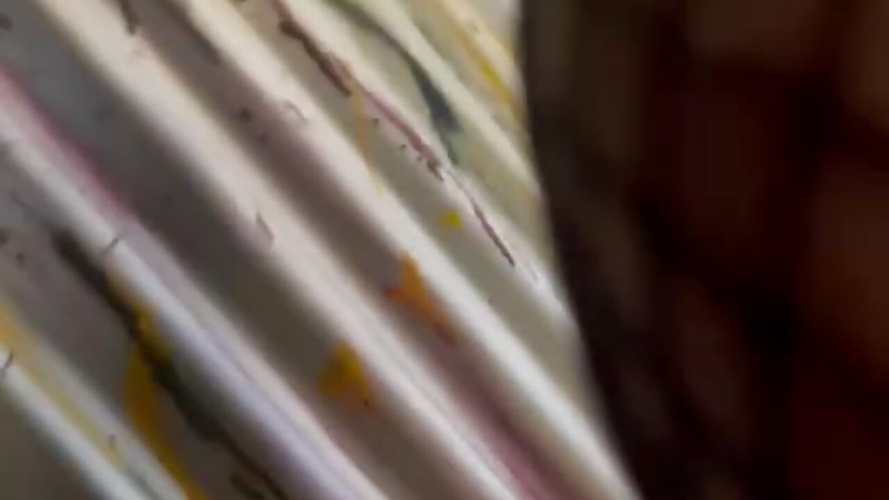 Having fun at dinner - відео від вебкаммоделі notyourneurotypical