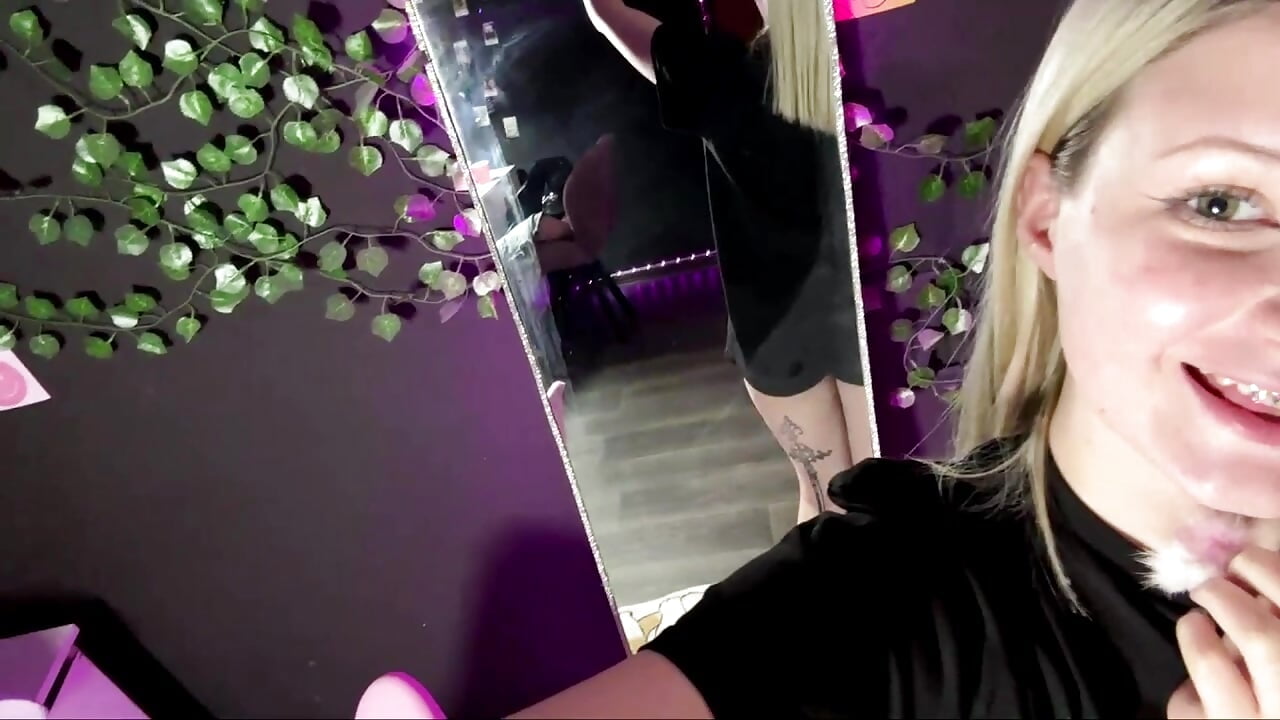 my tattoo! - video av LiziSweet cam-modell