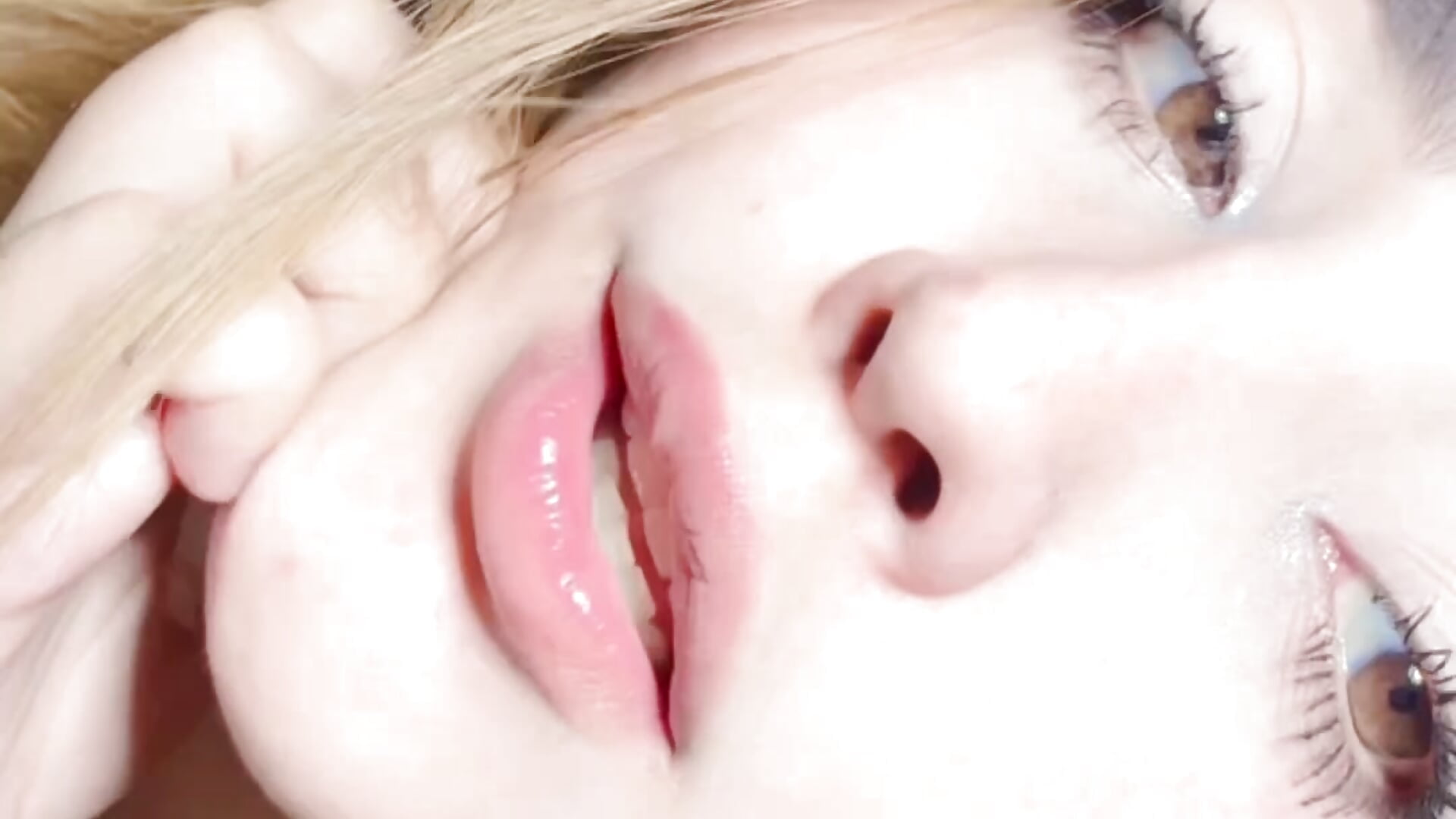 I can make you happy - video av sofi_rojass cam-modell