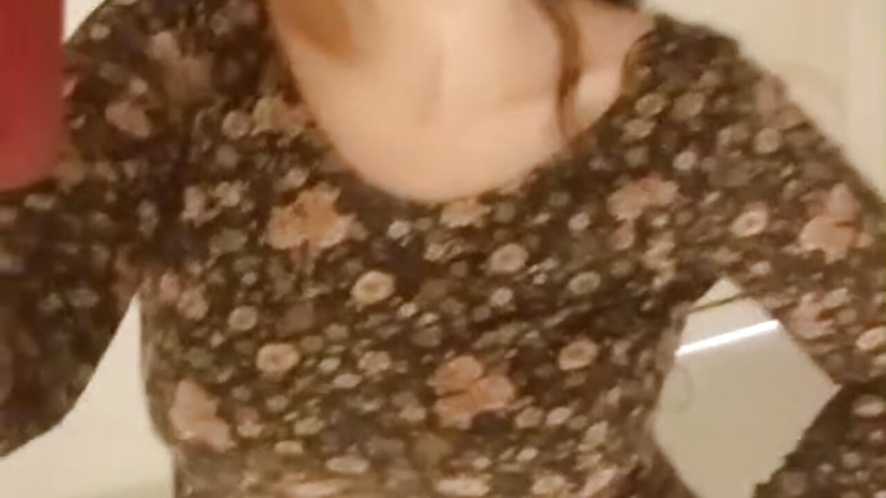 I made this video thinking about how you'd look at me if you were here - video di DianaSheren modella di cam