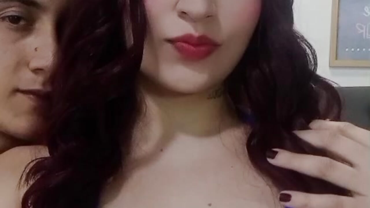 WhatsApp Video 2026-04-15 at 8,12,11 PM - video EsmeraldaNaim kameramallilta