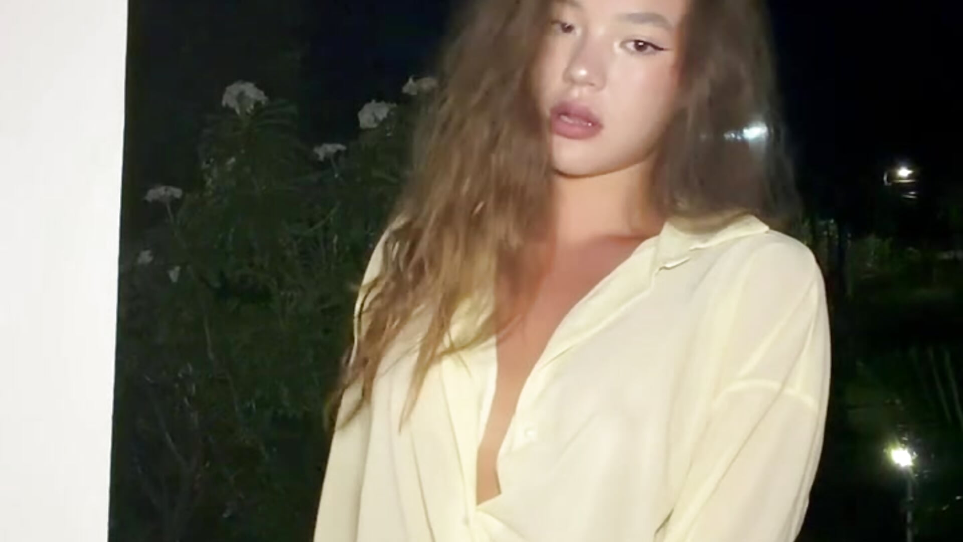 Mini Magic ✨－カメラキャストのkamila_18_frenchの動画