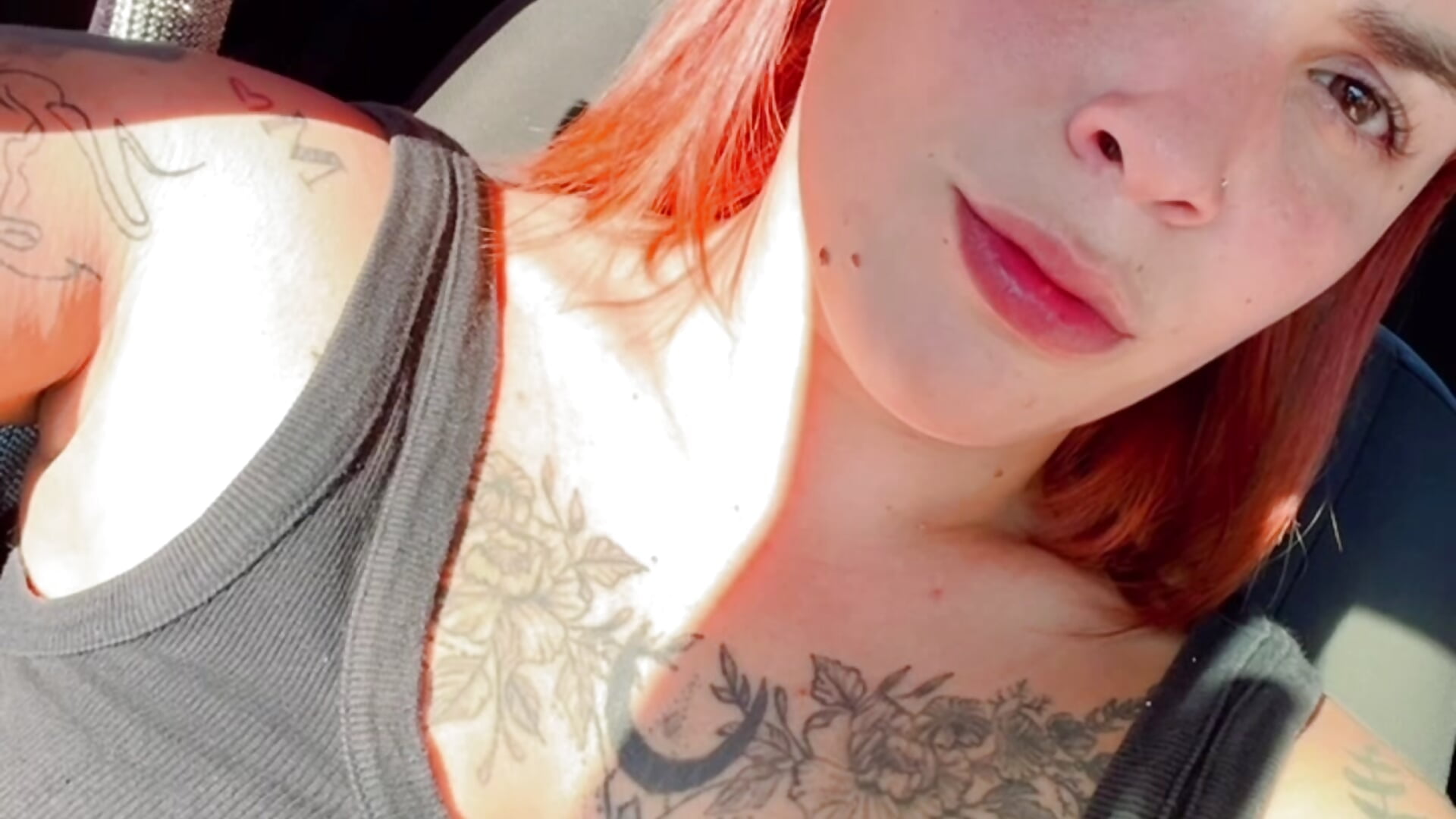 1C663965-4055-496C-9EAD-6AB35CAFCD99 - video van eliitee cam-model