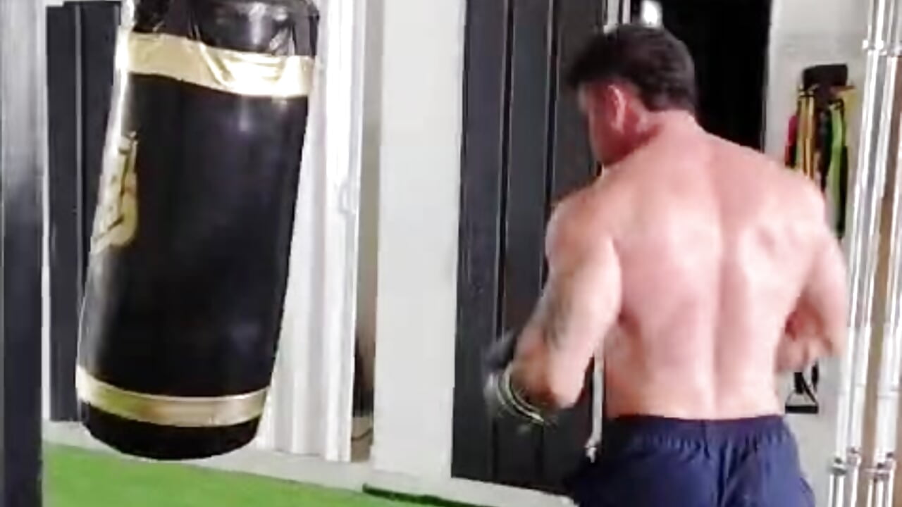 jocobo_hot kamerás modell  777. kiemelt videója