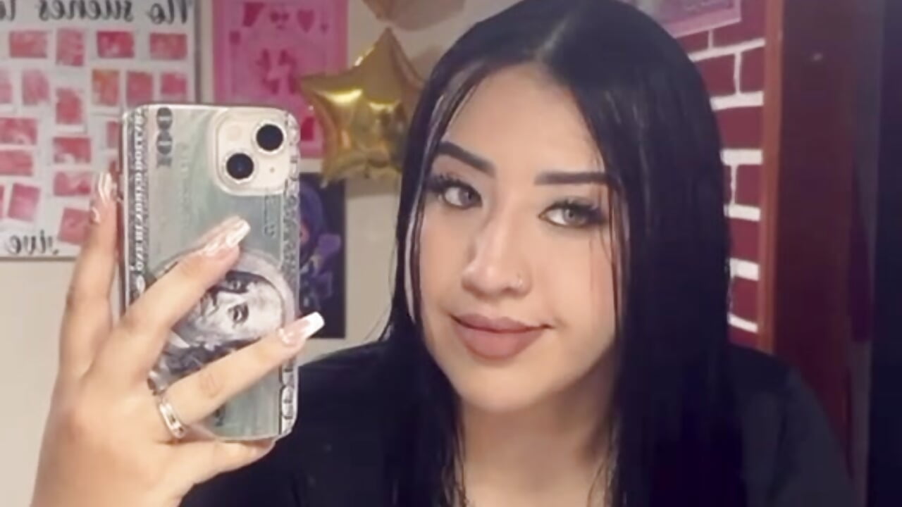 Welcomeeeee!!🥰​ - vidéo du modèle de showcams ElectraJackson
