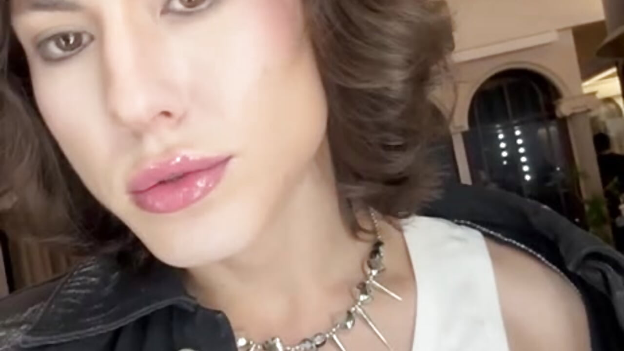 i - βίντεο μοντέλου tipmexx