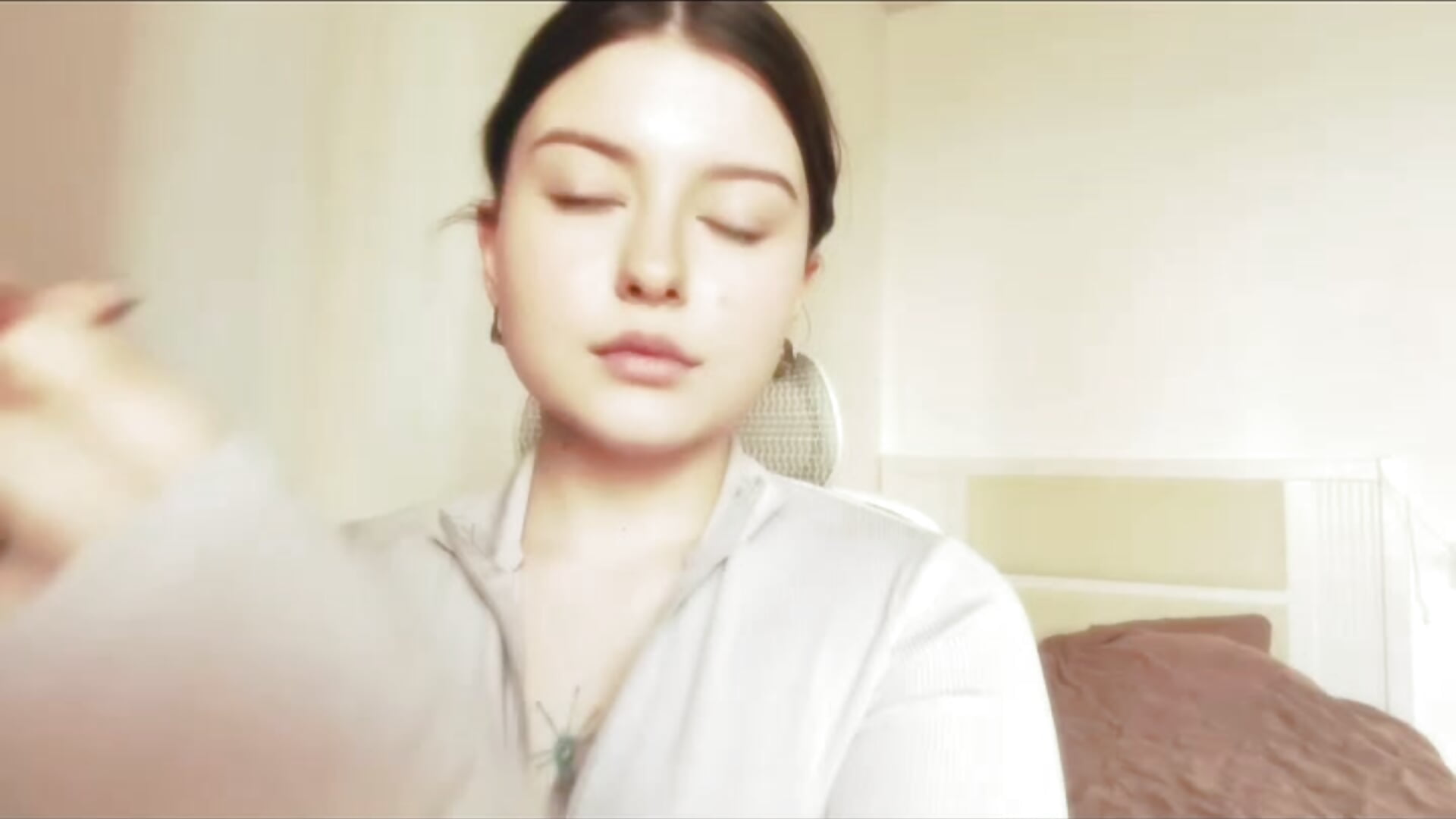 Me — filmik AliceMirage, modela(-lki) na kamerkach