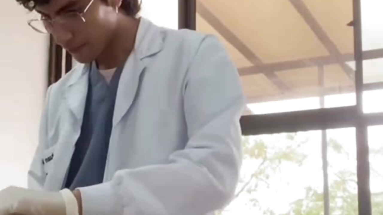 Me in the lab <3 - vídeo de AxelRush modelo de câmara