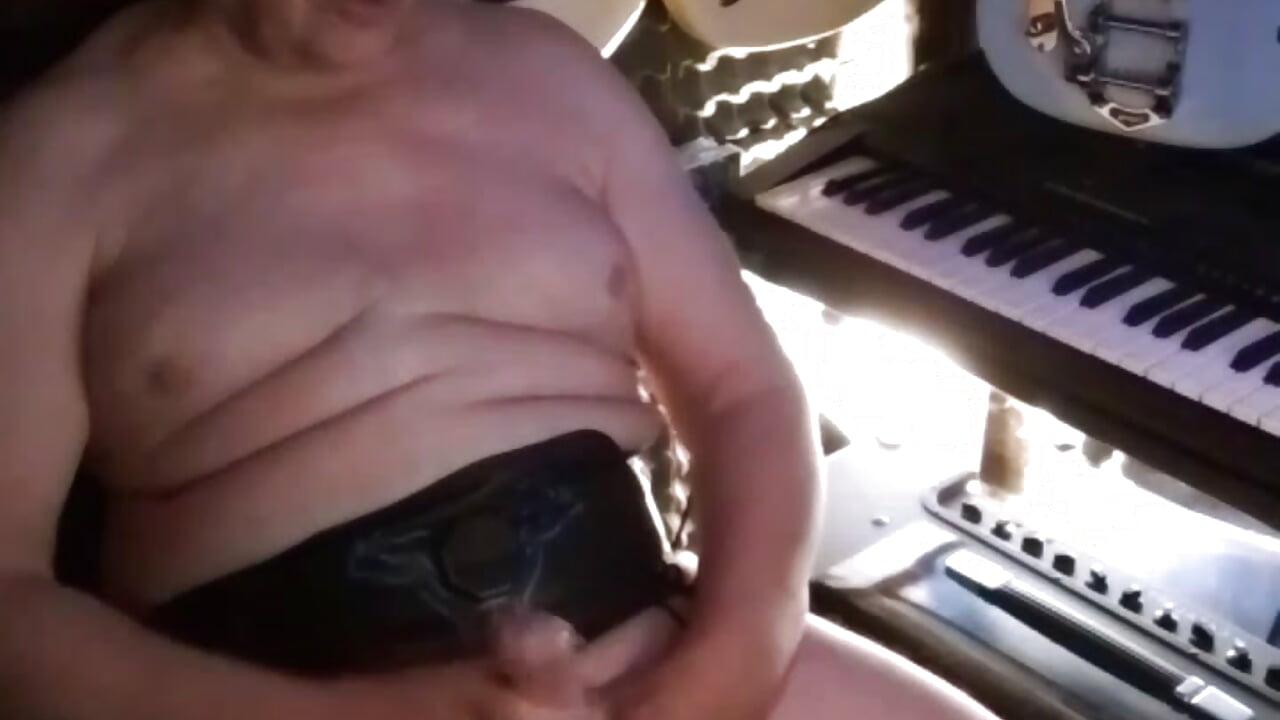 NicoBite in Action ! 🤟🥂🥰 - video av nicobite007 cam-modell