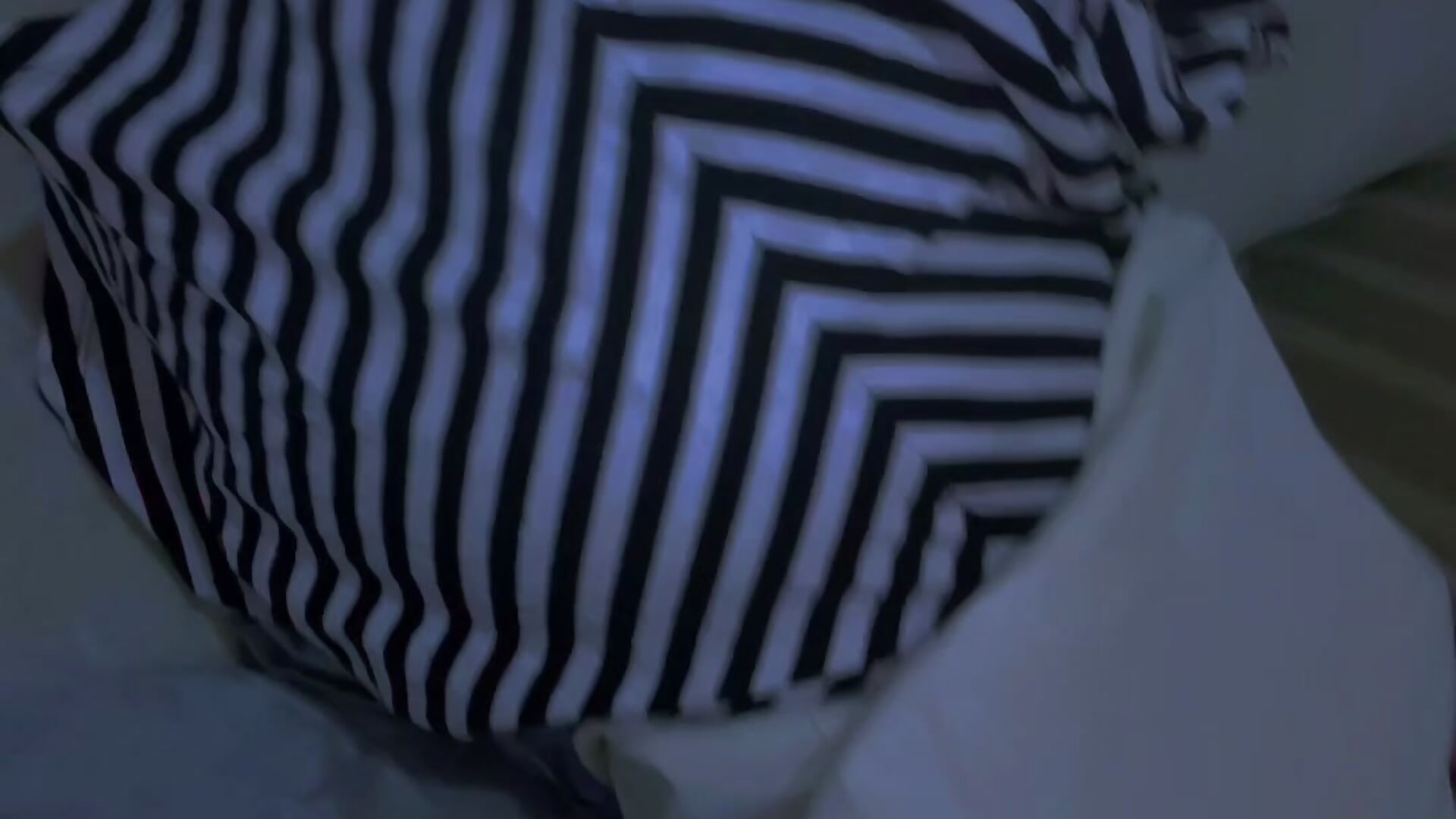 Would you like to slap my ass😈💥 - Vídeo de Rue_the_witch6, modelo de vídeos