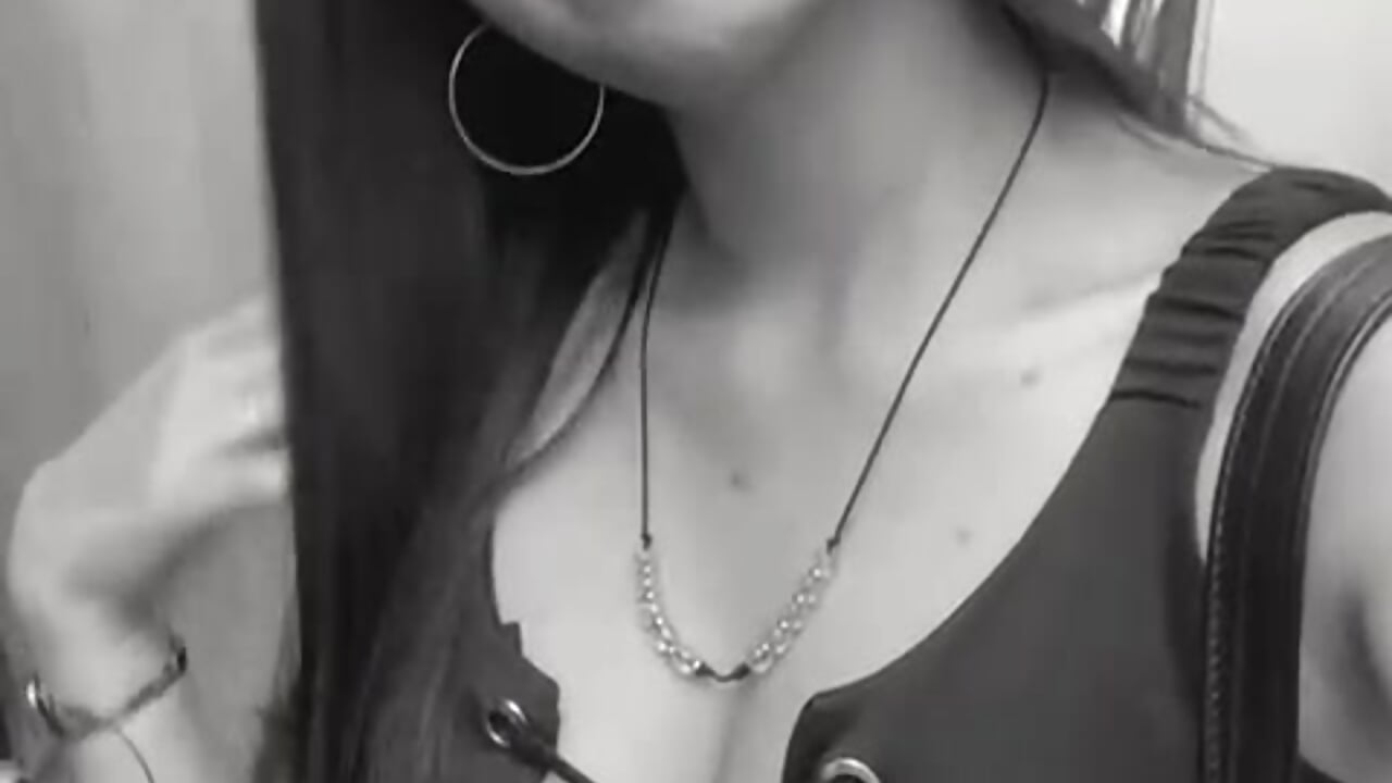 🌸 — filmik Itze_Mua, modela(-lki) na kamerkach