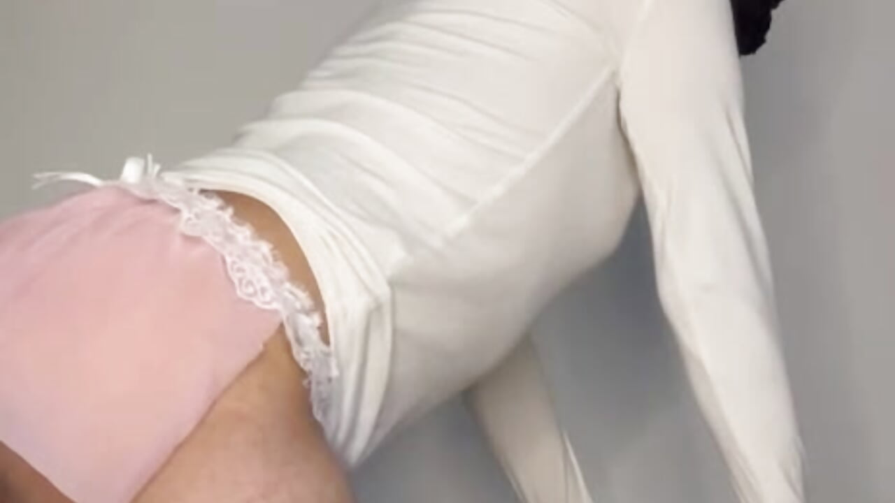 come here 😈 – video od webkamerové modelky 1apolo1