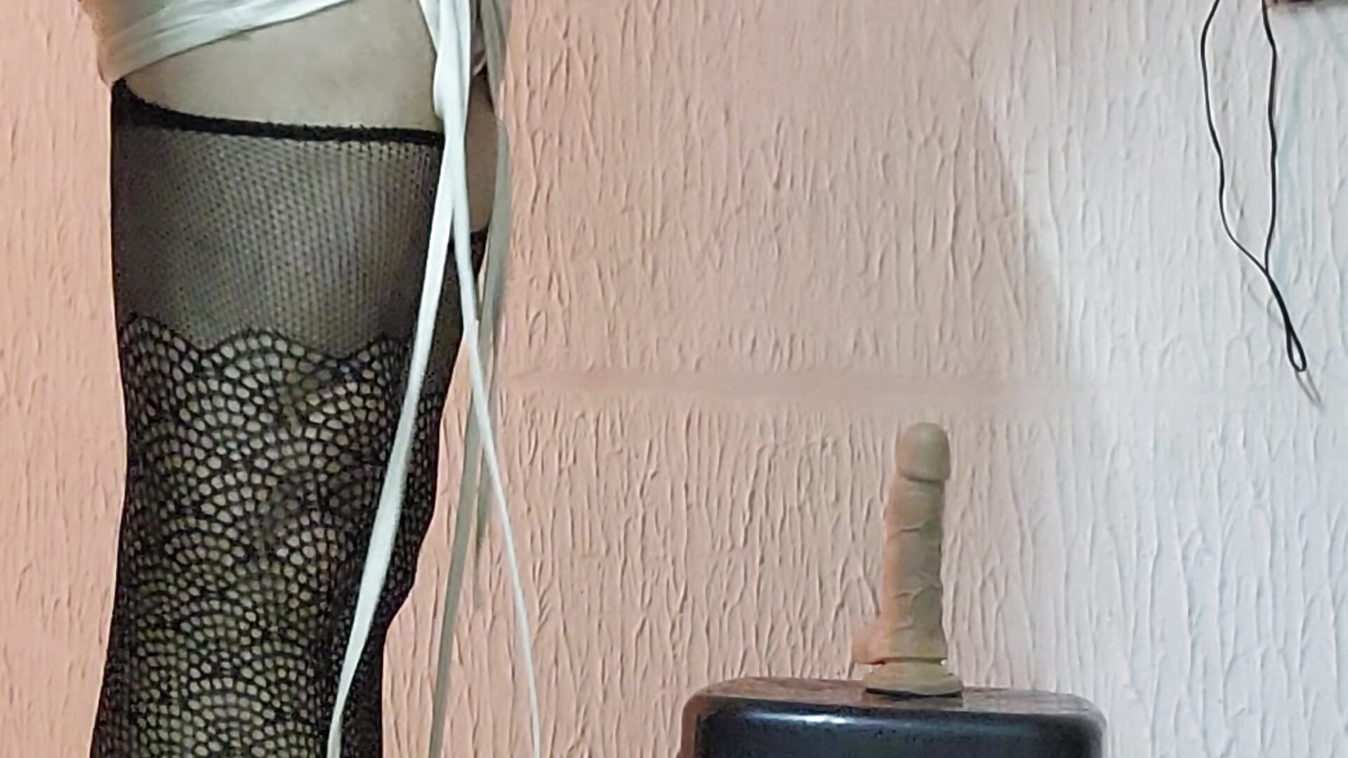Estrenando faldita y tacones - Vídeo de Bebitofiufiu15, modelo de vídeos