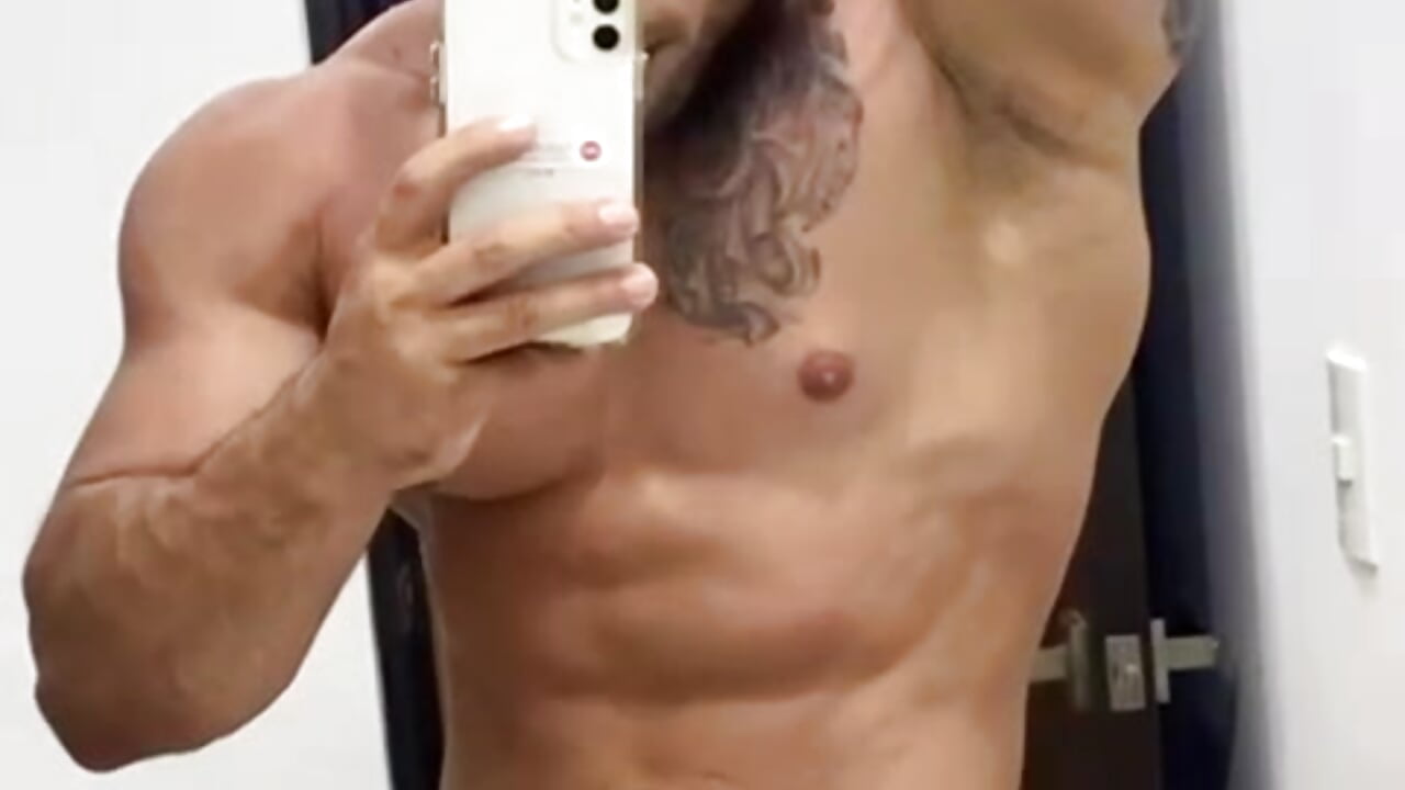 WhatsApp Video 2026-03-21 at 6,21,27 PM – video od webkamerové modelky Raytorres