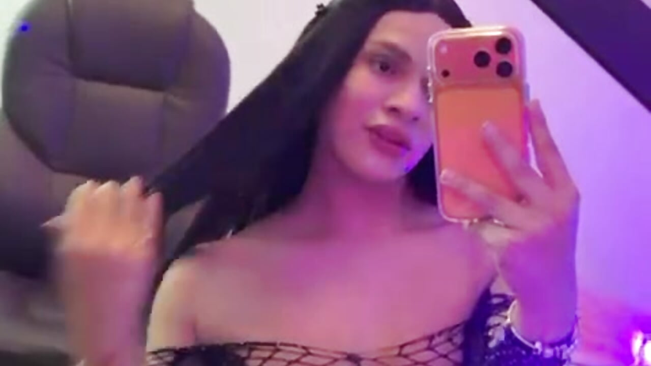 I like to be naughty😉🤷‍♂️ — filmik Honey__kiss, modela(-lki) na kamerkach