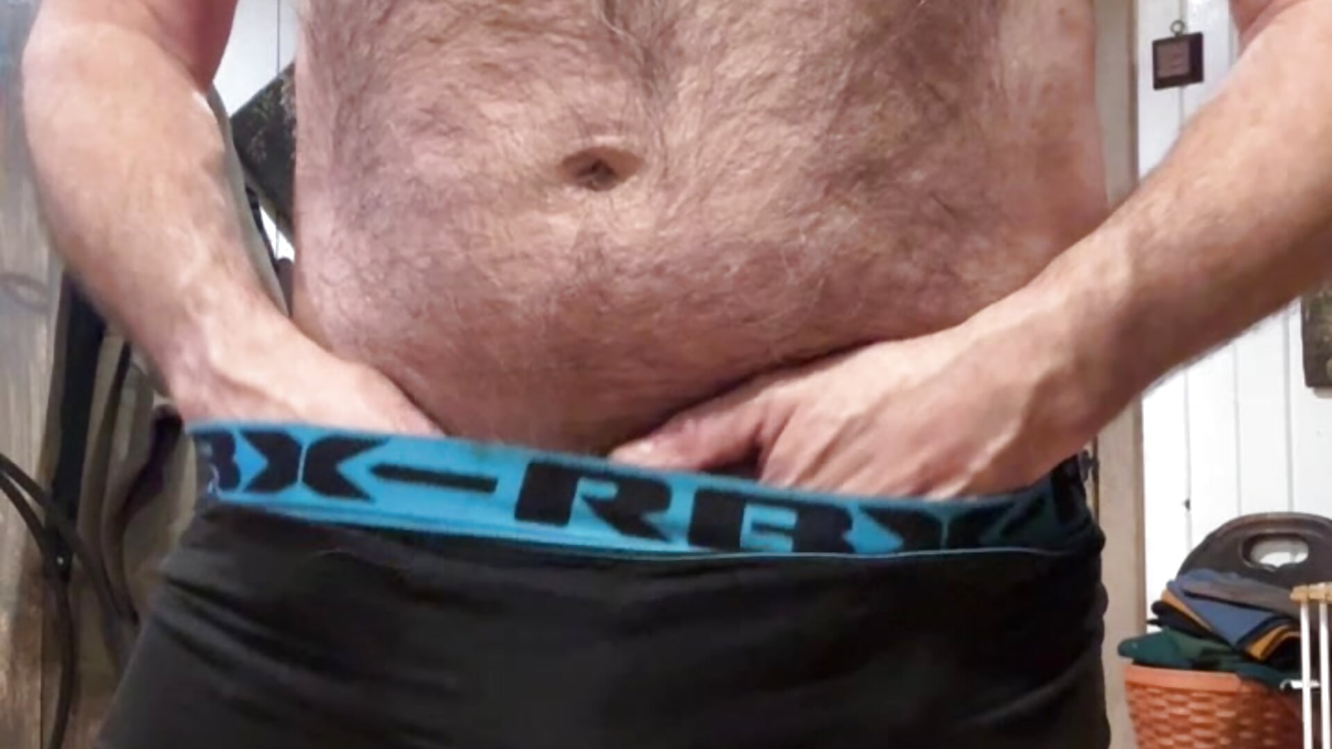 New parts of me — filmik showitalloff, modela(-lki) na kamerkach