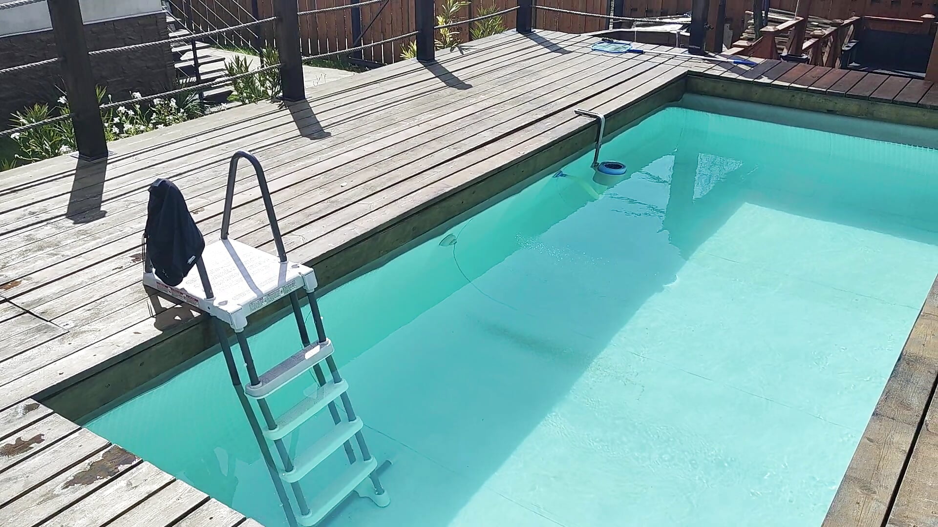 Marcus_Finerty - Video Tren Model Kamera 7801