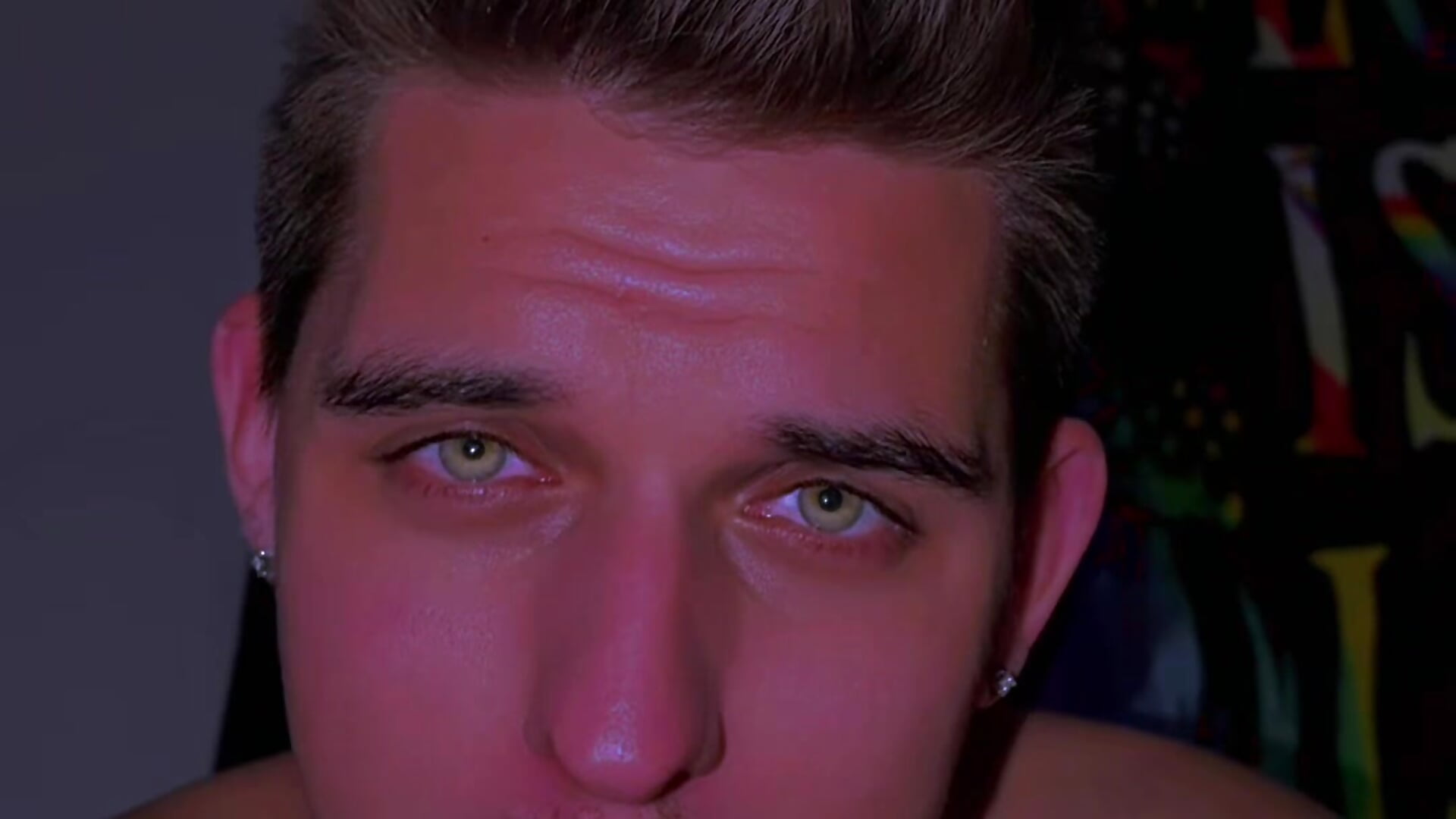 Eyes - video by eastcoastrussian cam model