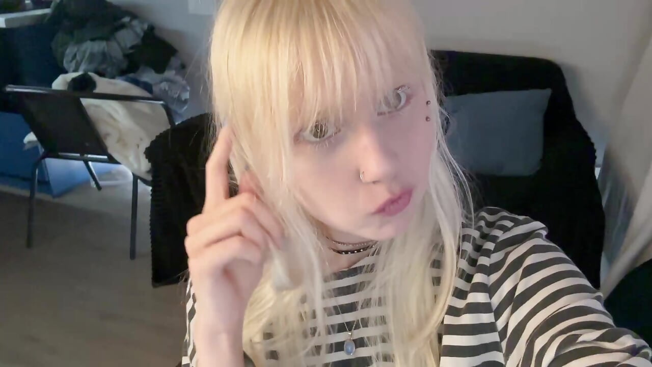 It`s me - video av DivinaSpanski cam model