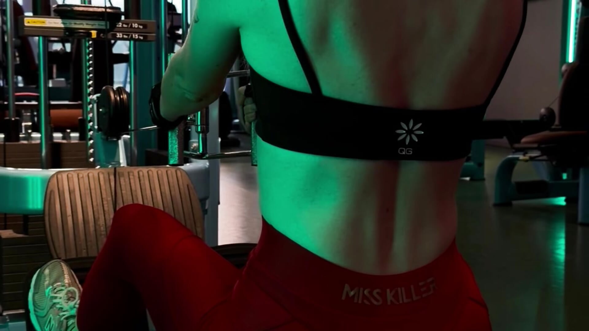 gym 🫶😁 - vídeo de la modelo de cam HEY_KITSUNKA