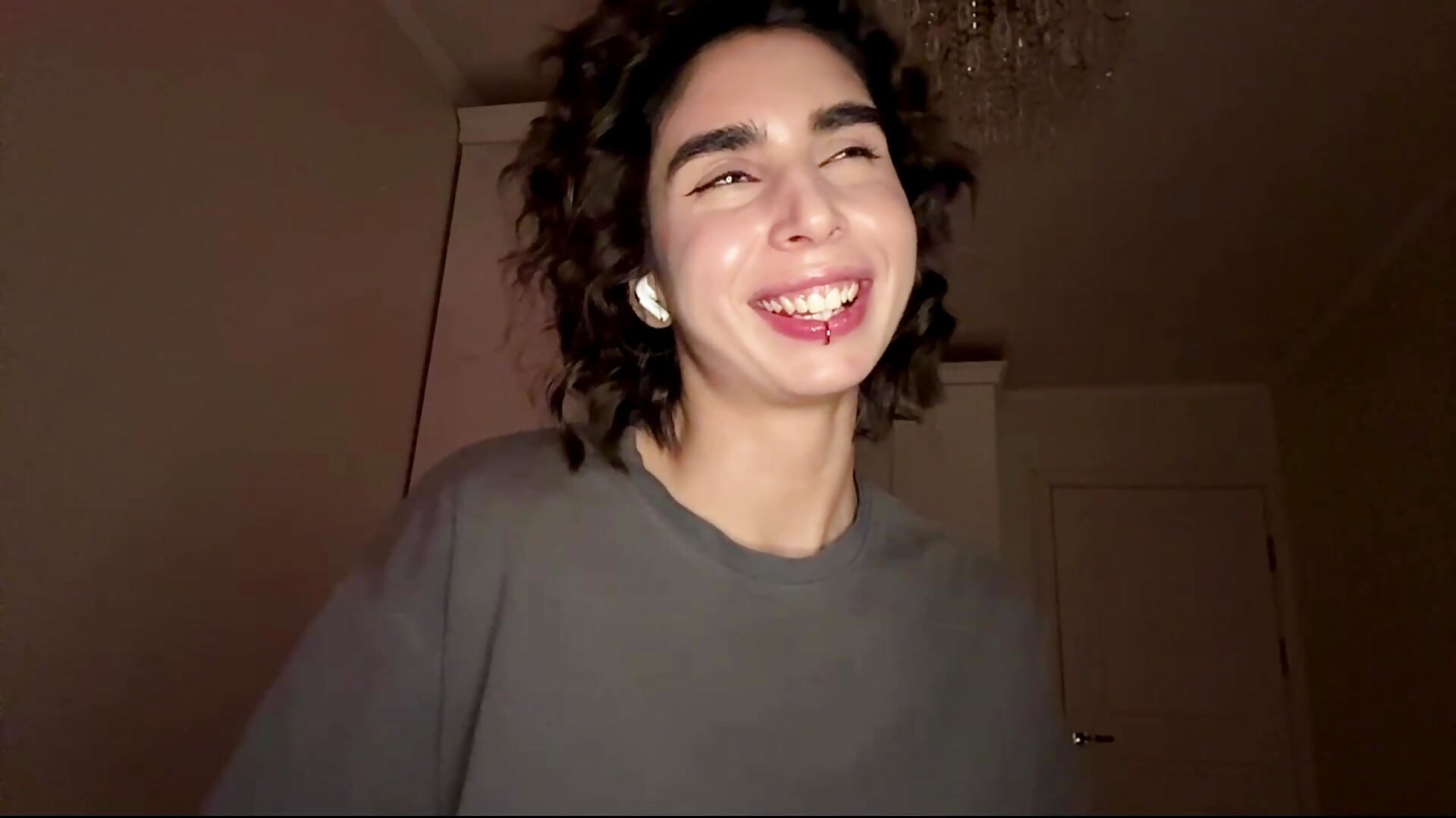 Hey! im Amy - відео від вебкаммоделі StephenAbati