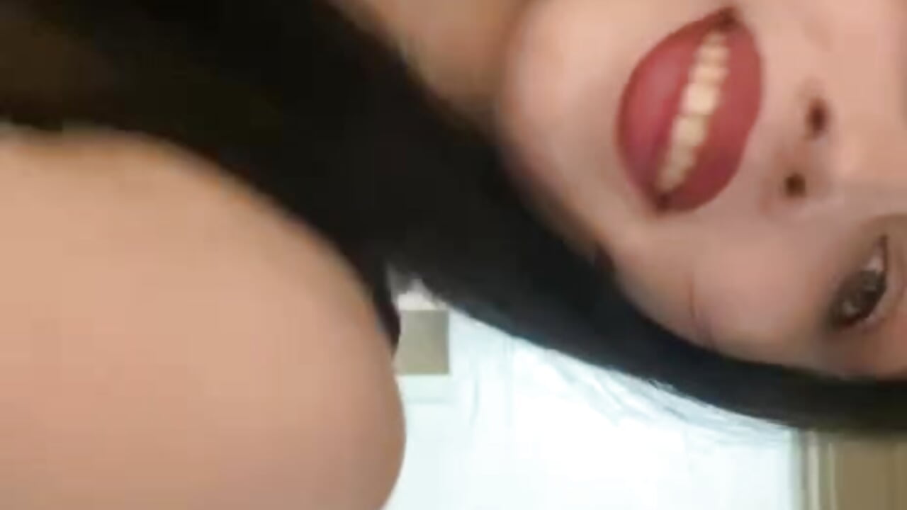 coquette lipsync ^-^ - shewannabefree 캠 모델의 동영상