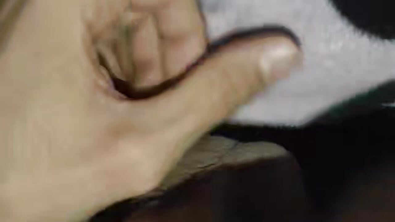 Hmmmm - video oleh model kamera Ntomana2002