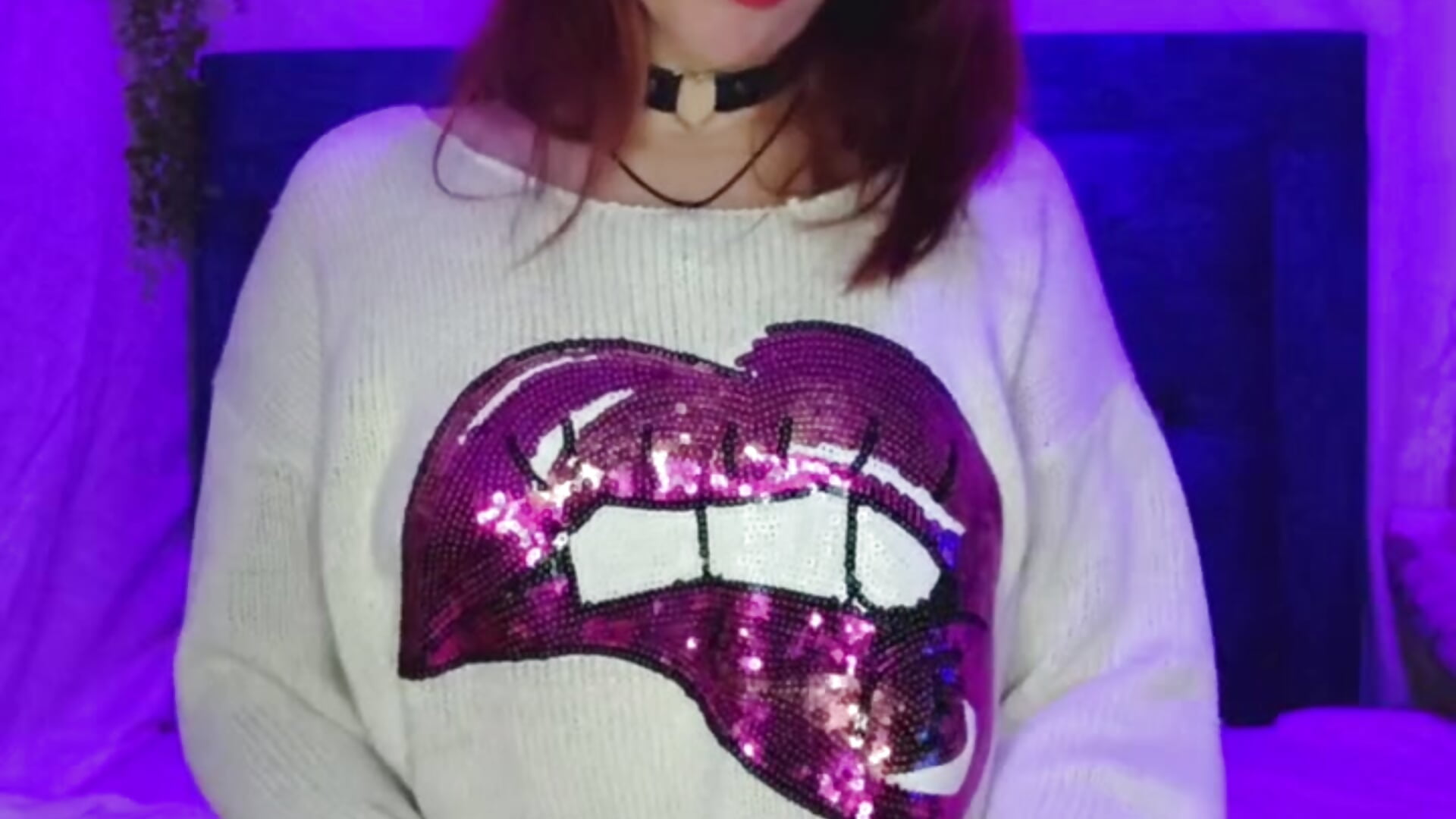 "Red Lips & Dirty Thoughts" - vidéo du modèle de showcams Amber_prada