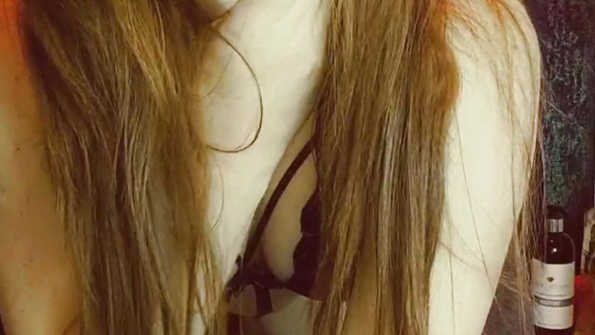 "Redhead Devil Teasing You in Lingerie 😈" - video van Amber_prada cam-model