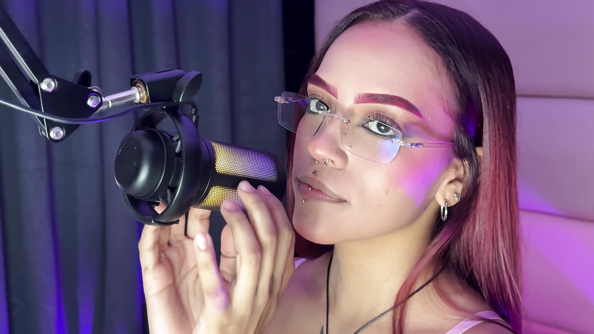 ASMR Video Sample - video oleh Divaluna_ kamera model
