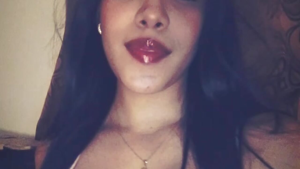 2026-03-16-012521935 - відео від вебкаммоделі mirko_xx