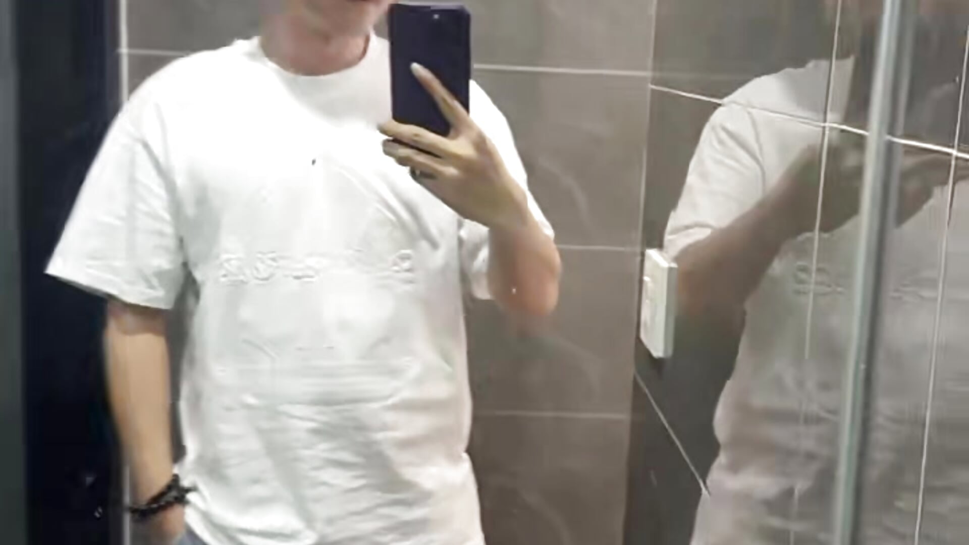 大龙－カメラキャストのYLBOY-666の動画