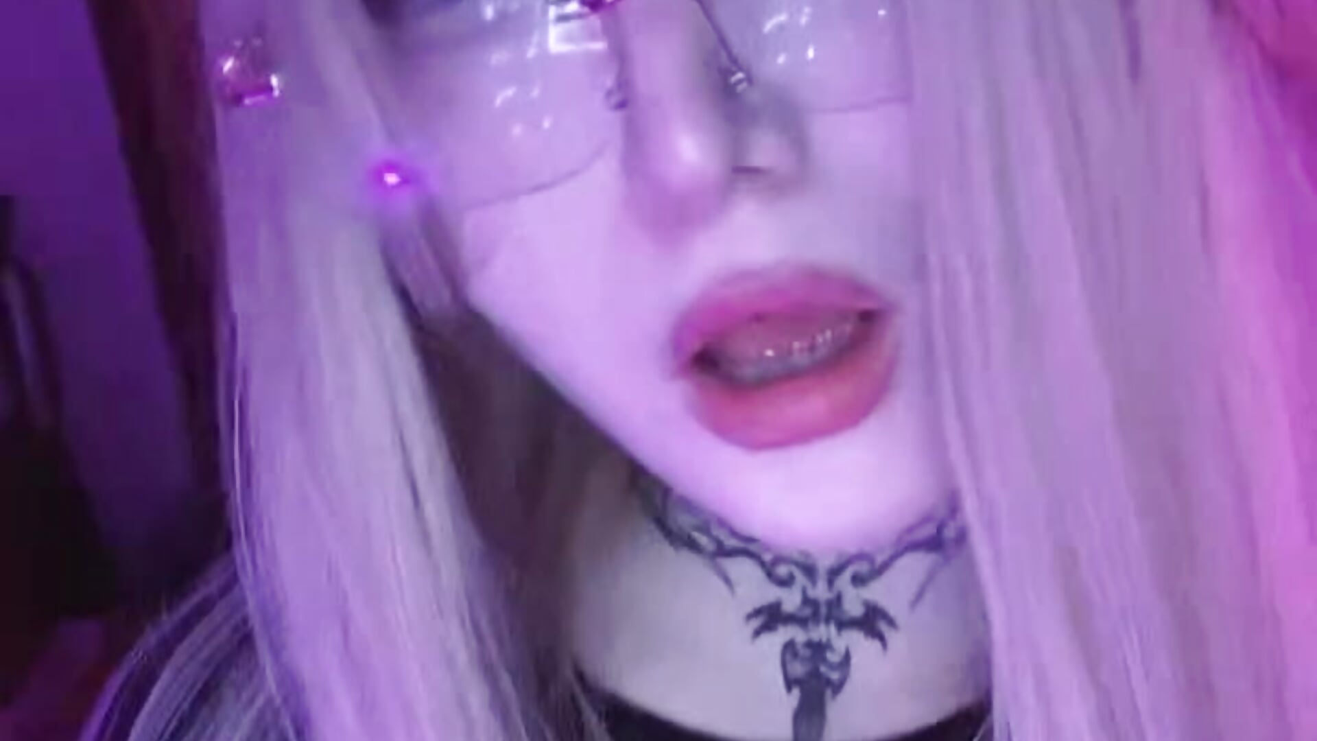 Do u Love them? - clip cu ToxiraLuneX model videochat