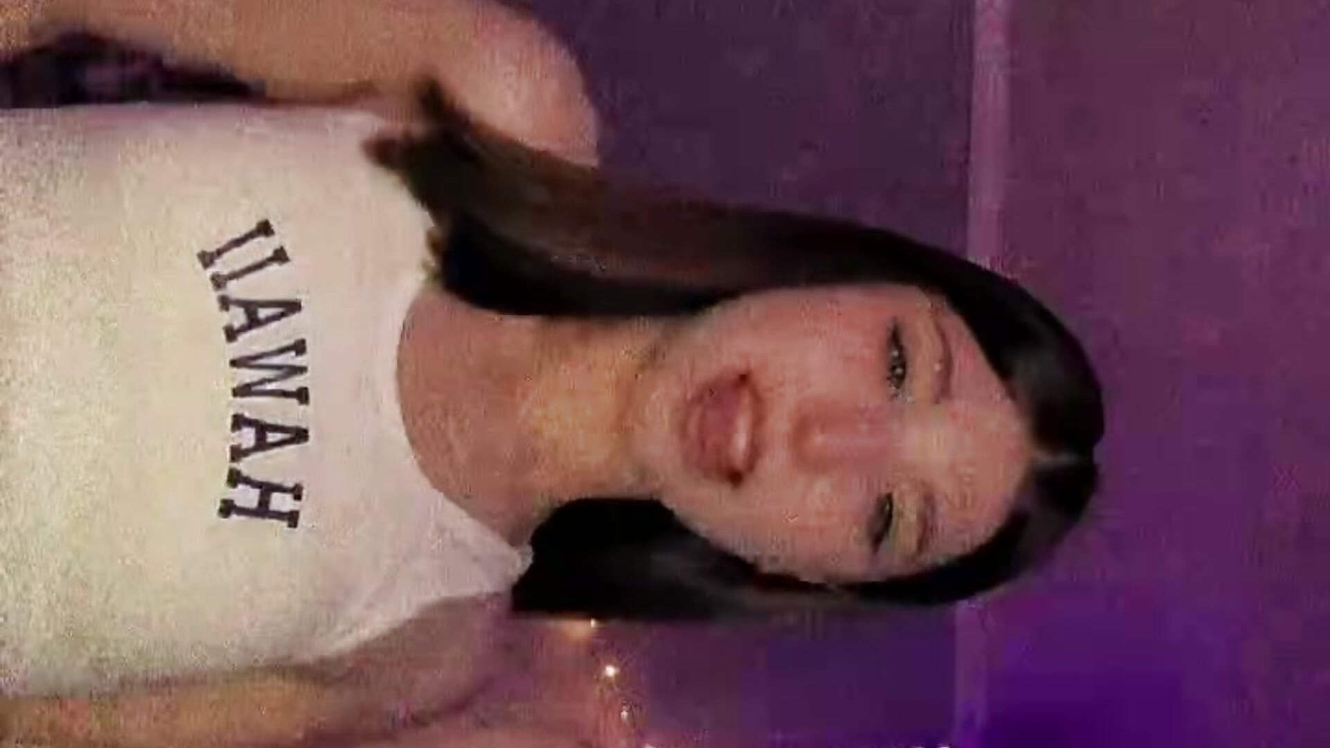 Lipstick #20 - video by MoonRavelle cam model