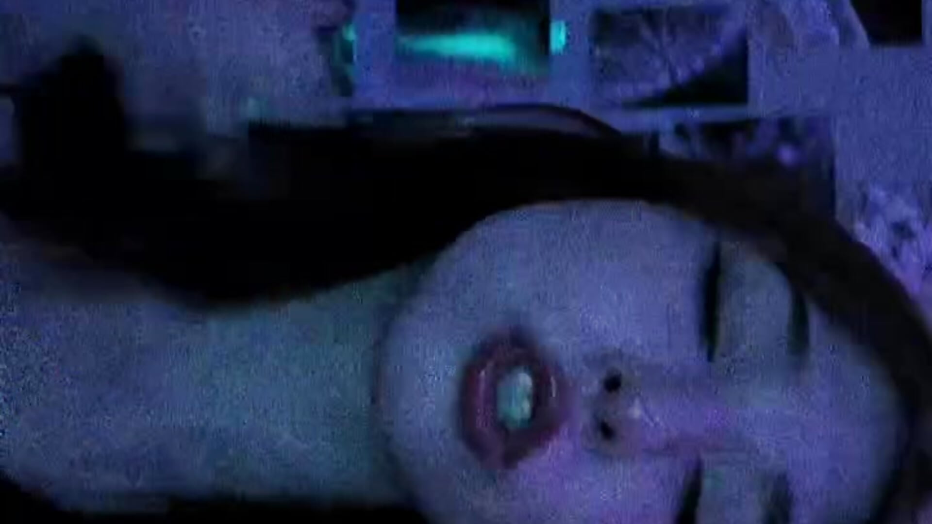 Lipstick #14 - video by MoonRavelle cam model