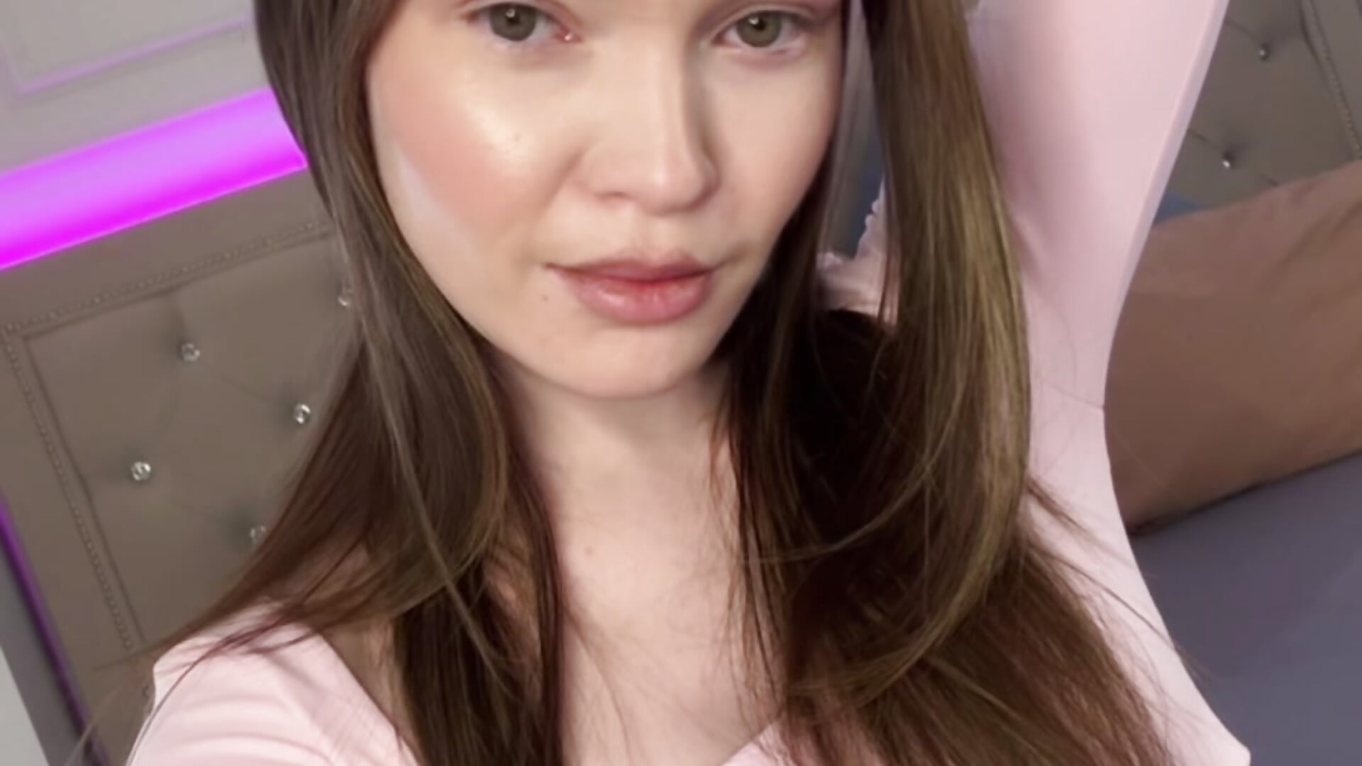 kiss - RinaBlanc 캠 모델의 동영상