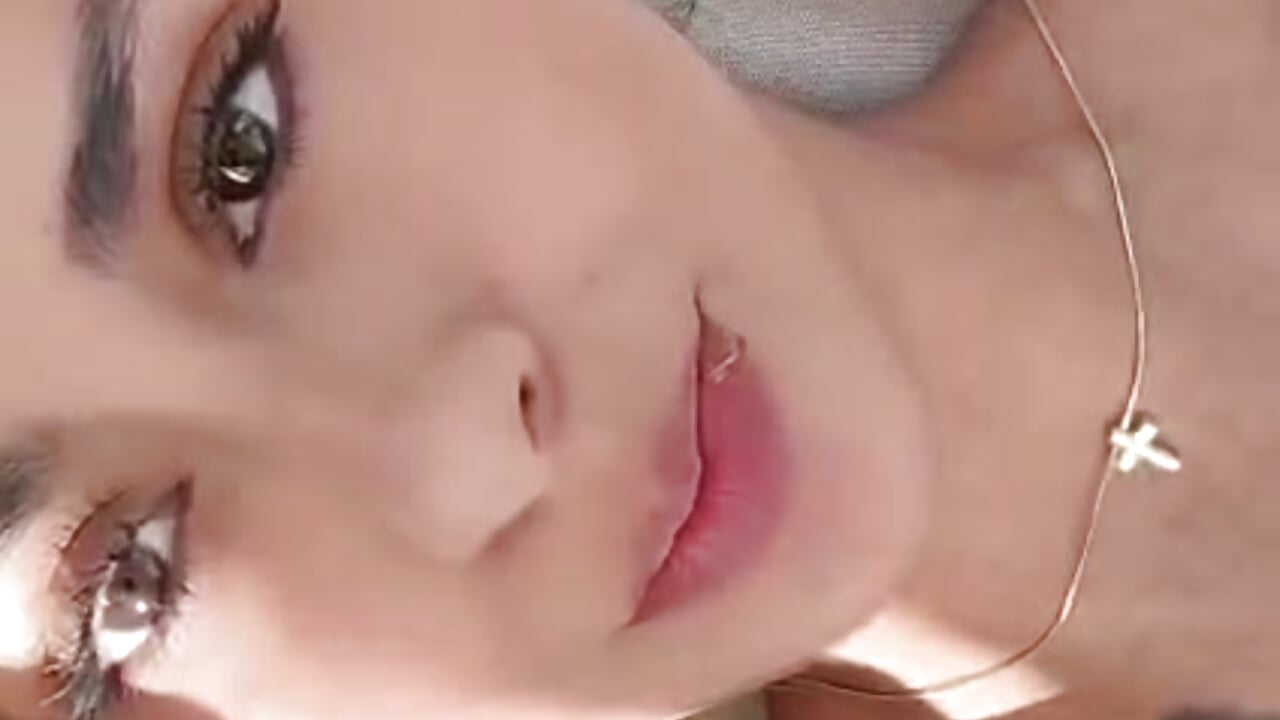 WhatsApp Video 2026-03-24 at 8,23,03 PM - video van Jinx_XX cam-model