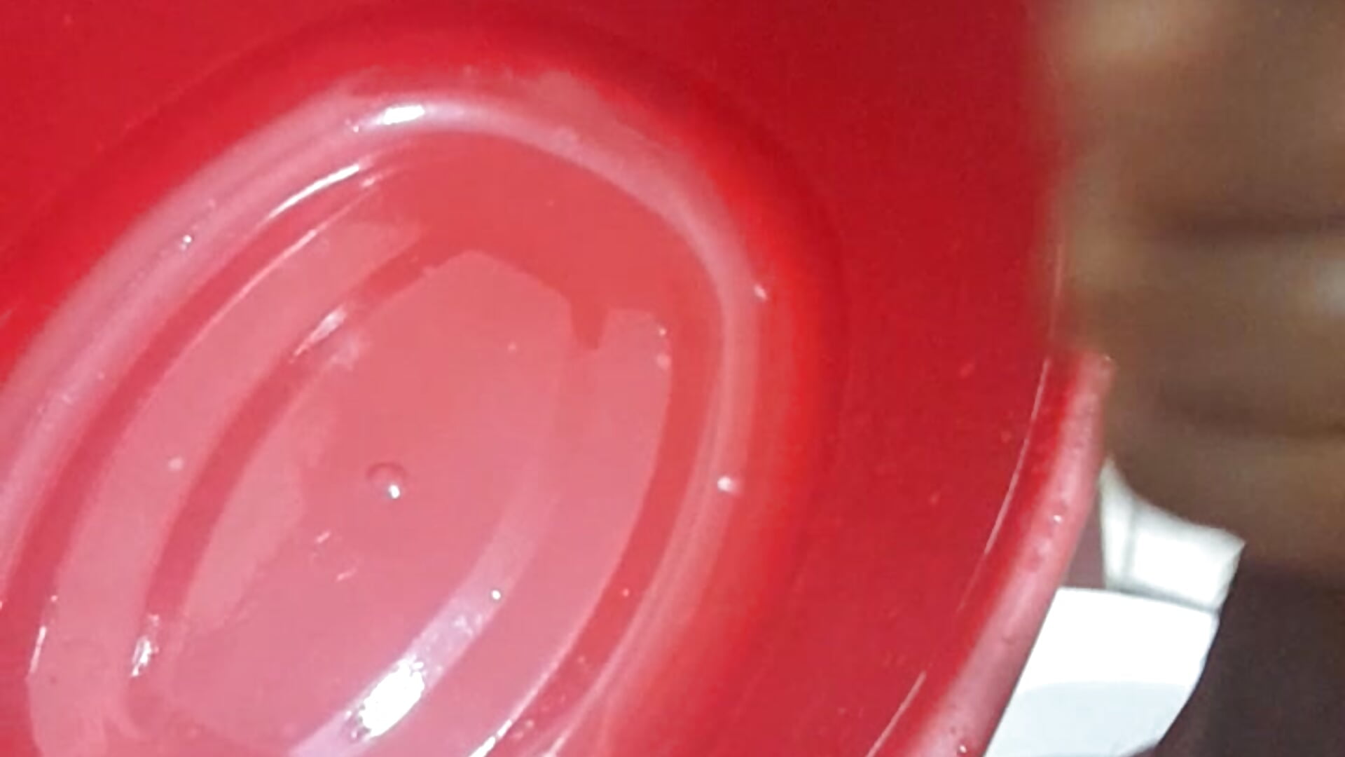 MILK ........LECHE - video oleh model kamera GinaLaFenix