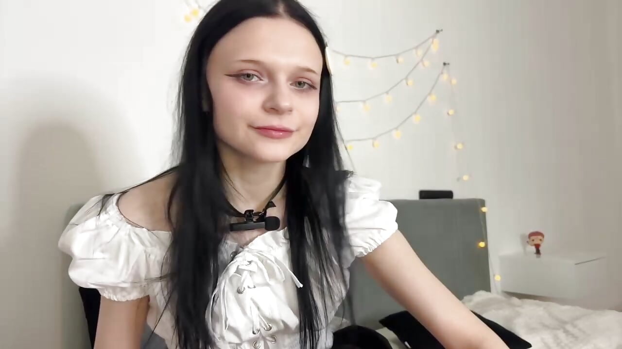 I'M PLAYING - video oleh model kamera meowchaa