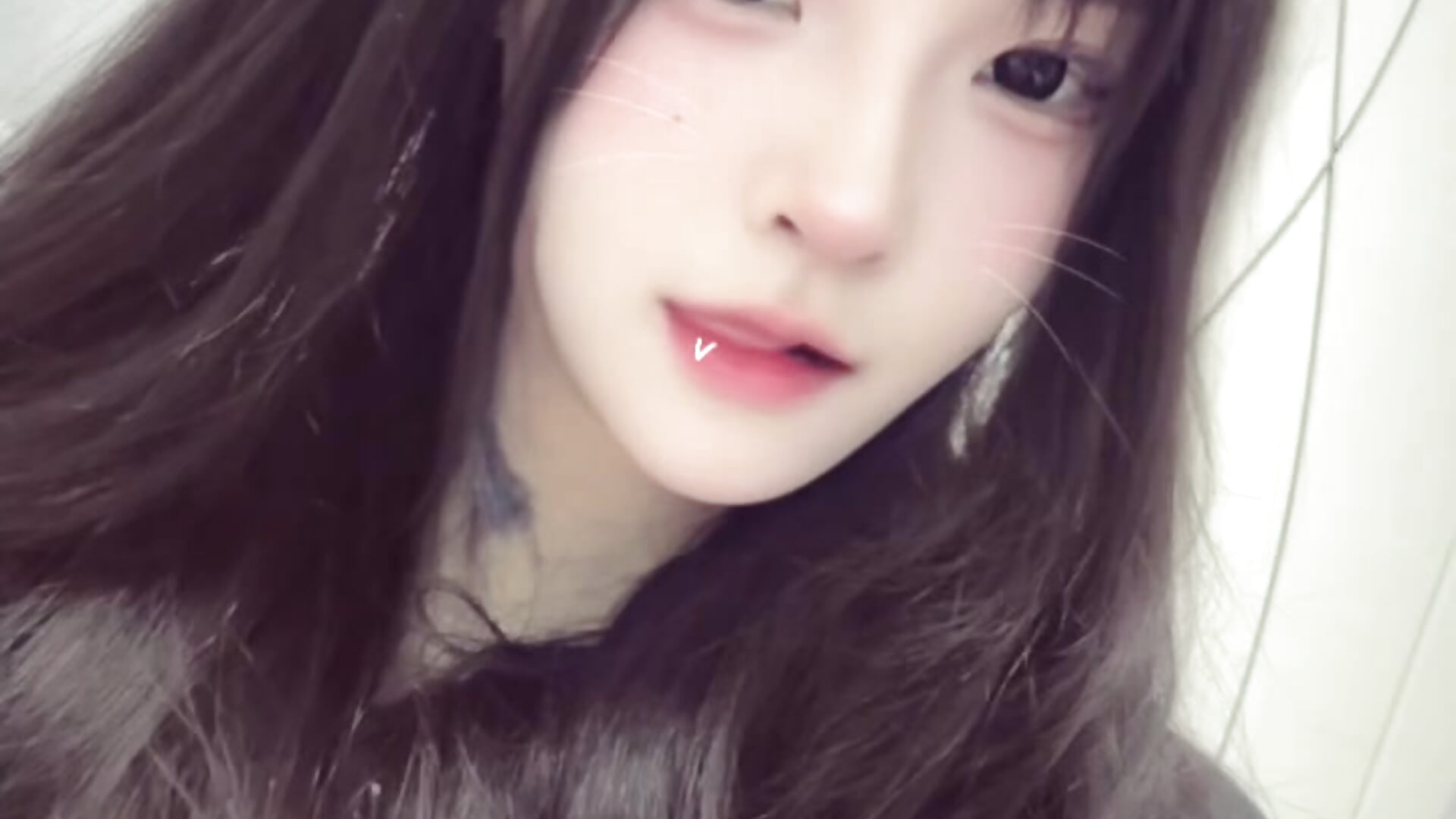 394150ff899545f1bab759a729b929e3 - vídeo de la modelo de cam girllong520