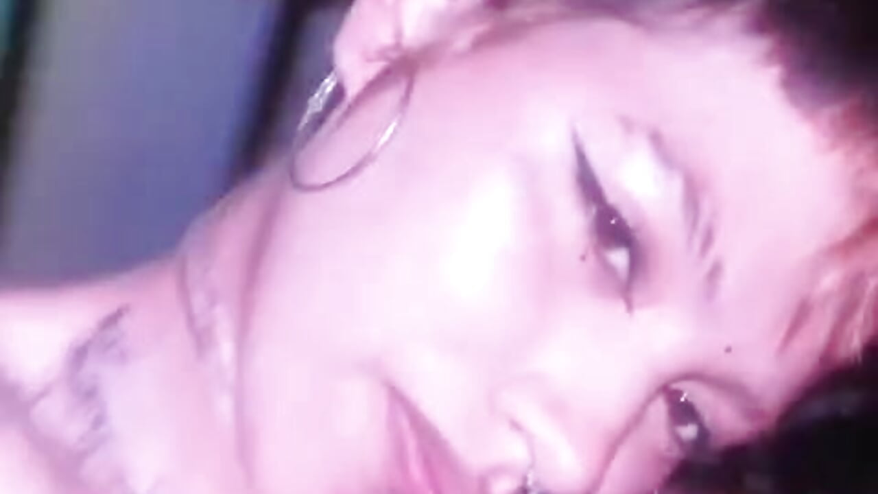 👀💞🙈 - video by Luna_Blooms cam model