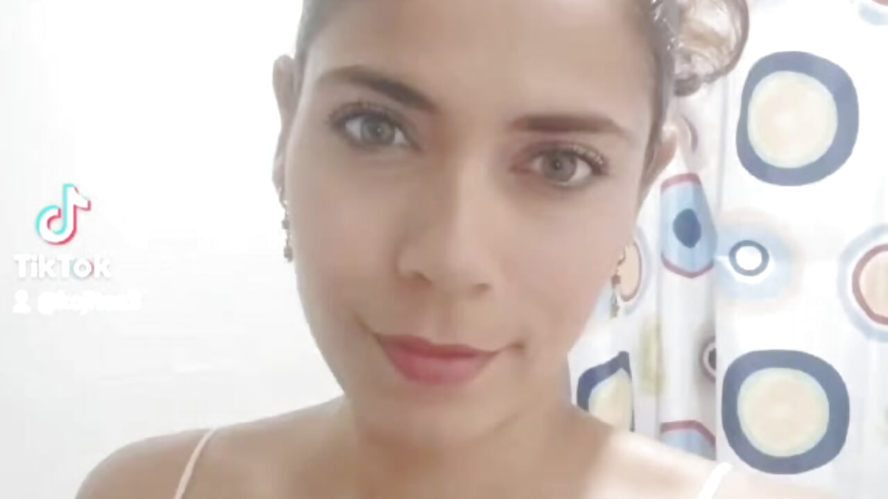 Do You like - vidéo du modèle de showcams wet_vika