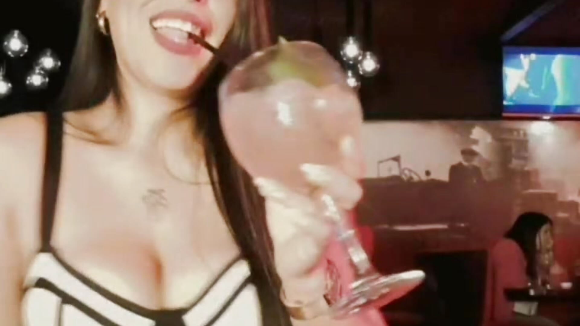 Happy 🥳 – video af Ruby2119 cam-model