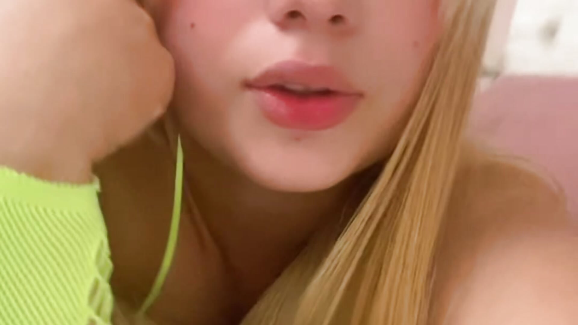 173CDA1F-E614-4EB7-907A-517DC838EC62 - vídeo de kimberly_cam_ modelo de câmara