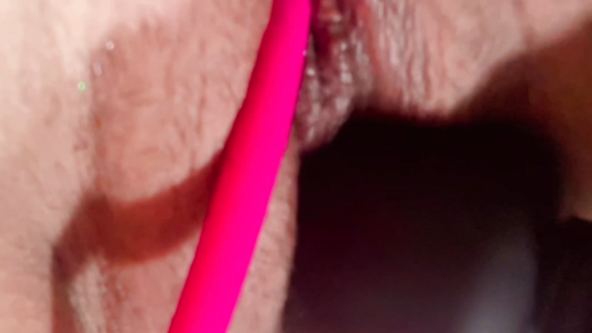 Pussy wet - video by Cielo_rios cam model